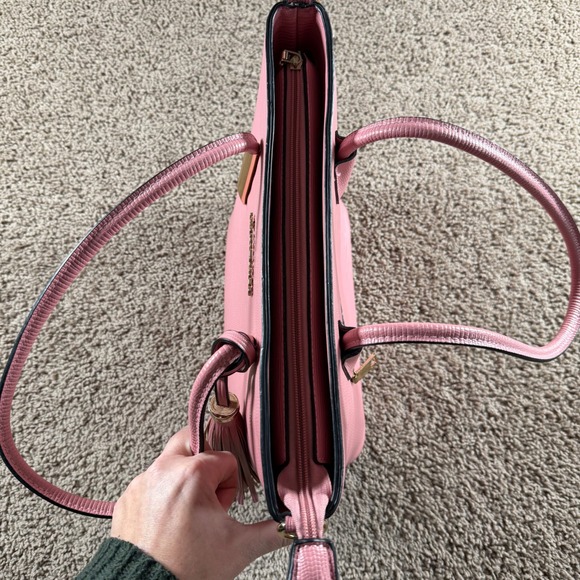 FAUX Michael Kors Pink Textured‎ Leather Tassel Tote Gold purse hand bag Barbie - Picture 5 of 8